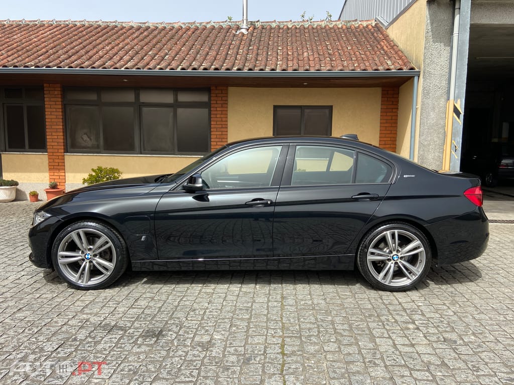 BMW 330 e iPerformace Line Sport Auto