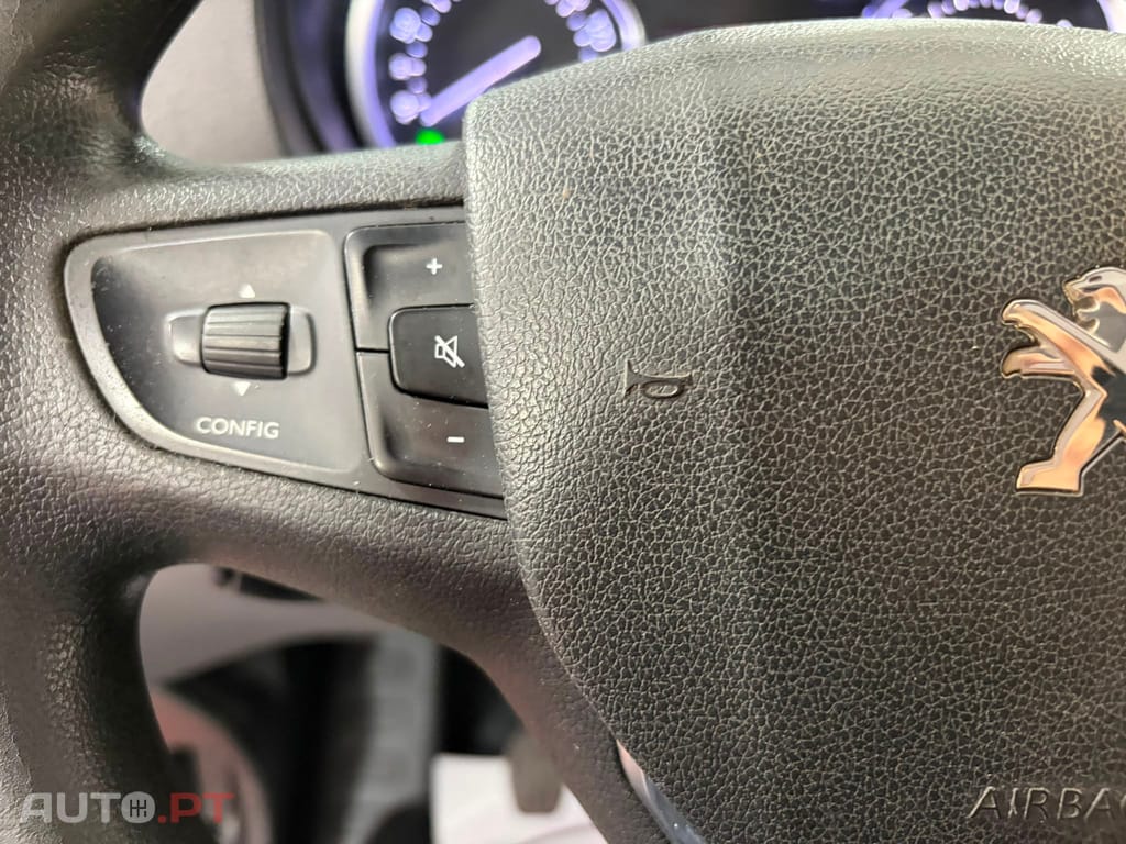 Peugeot Expert 1.5 BlueHDi L2H1 Pro Standard