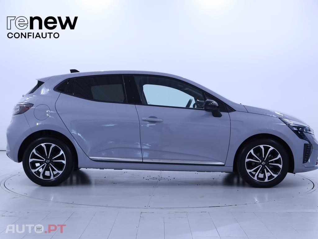 Renault Clio 1.0 TCe Techno Bi-Fuel