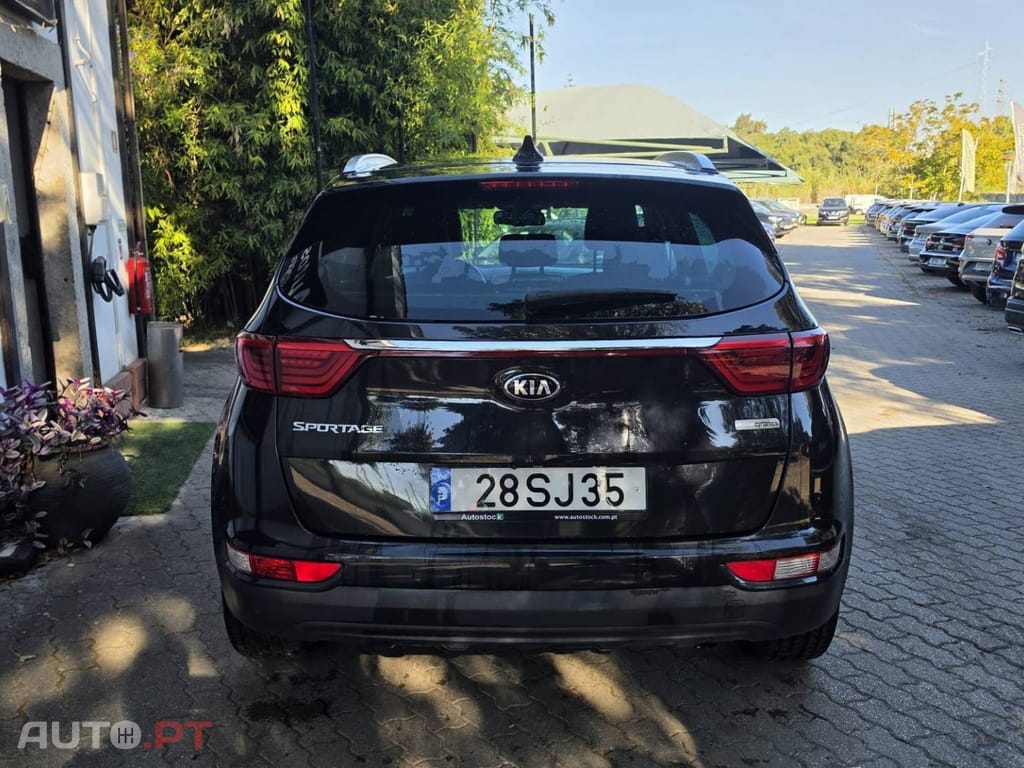 Kia Sportage 1.7 CRDi ISG TX Navi