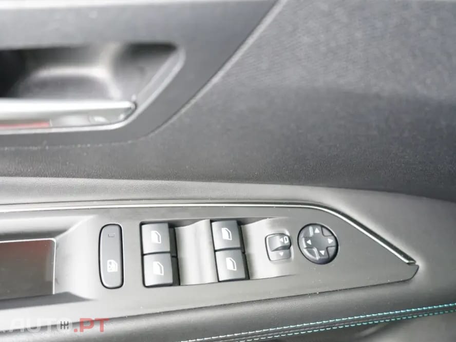 Peugeot 3008 1.5 BlueHDi Allure