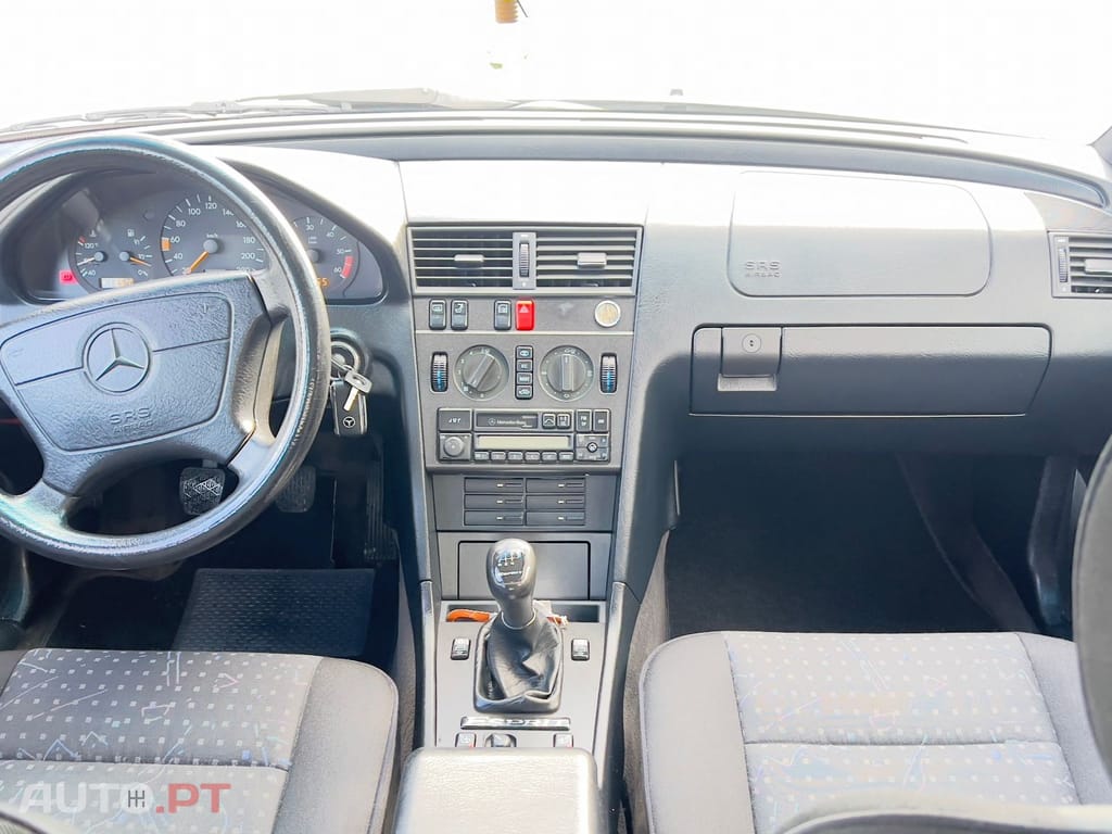 Mercedes-Benz C 220 W202