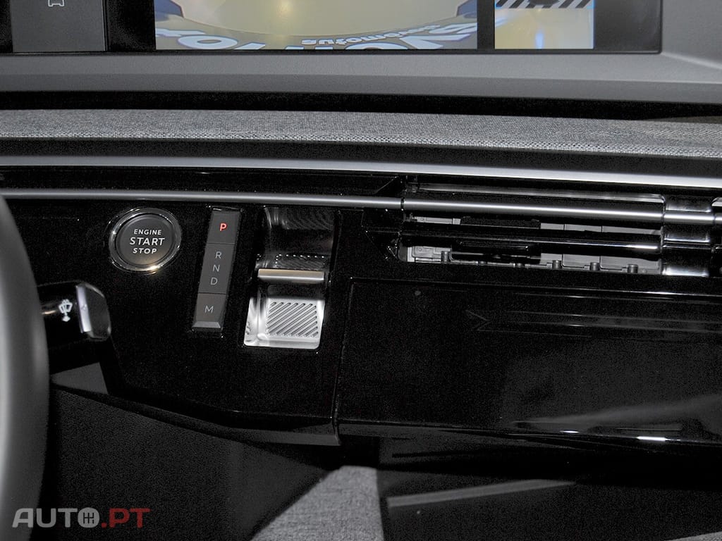 Peugeot 5008 1.2 Hybrid Allure e-DCS6