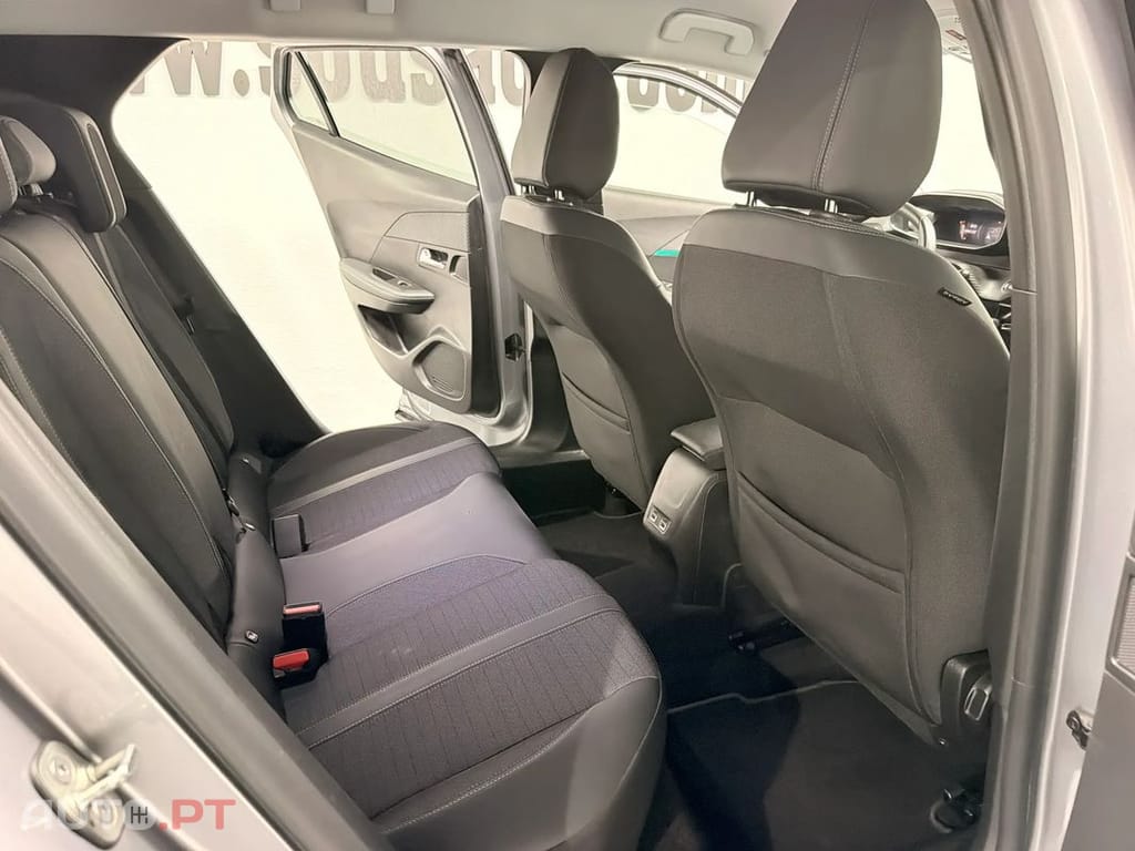 Peugeot 2008 BlueHDi 110 Allure