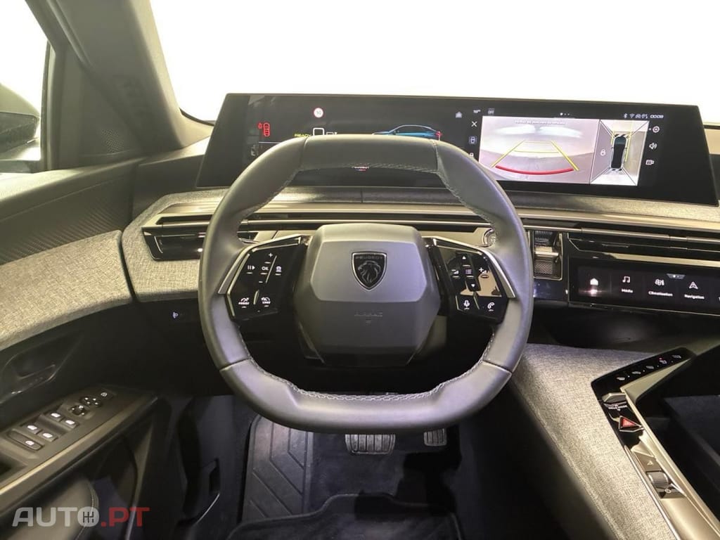 Peugeot E-3008 73 kWh Allure