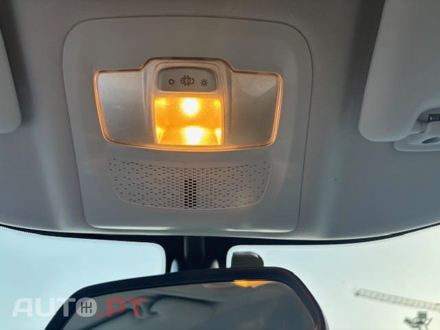 Peugeot 2008 1.6 BlueHDi Style