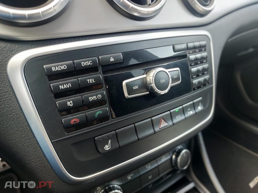 Mercedes-Benz CLA 200 CDi AMG Line