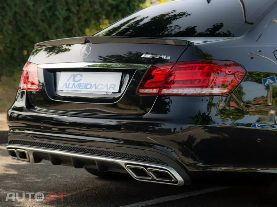 Mercedes-Benz E 220 BlueTEC 9G-TRONIC Avantgarde
