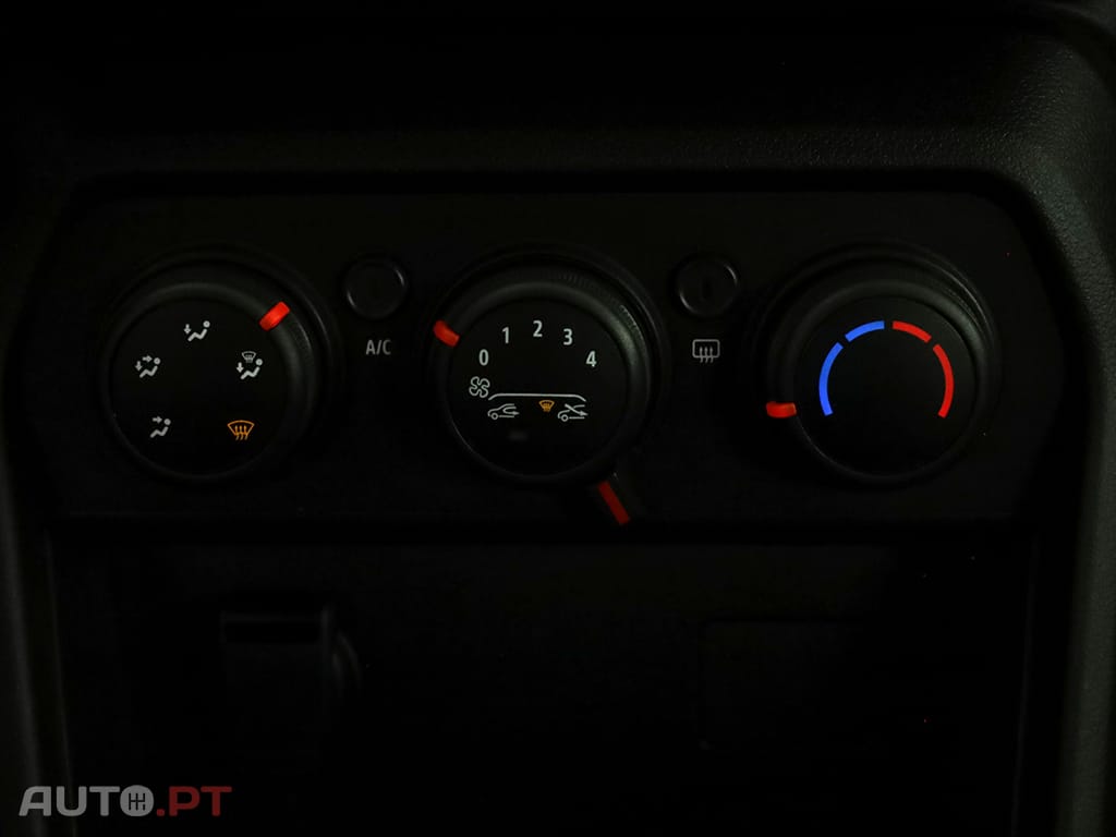 Dacia Sandero Sandero 1.0 ECO-G Essential Bi-Fuel