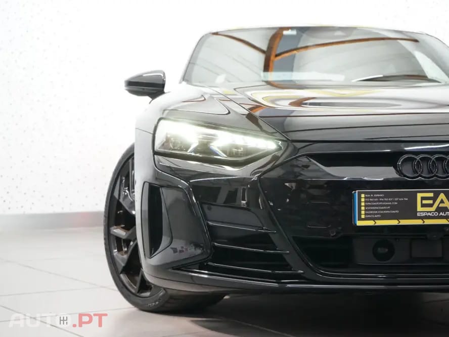 Audi E-Tron GT quattro