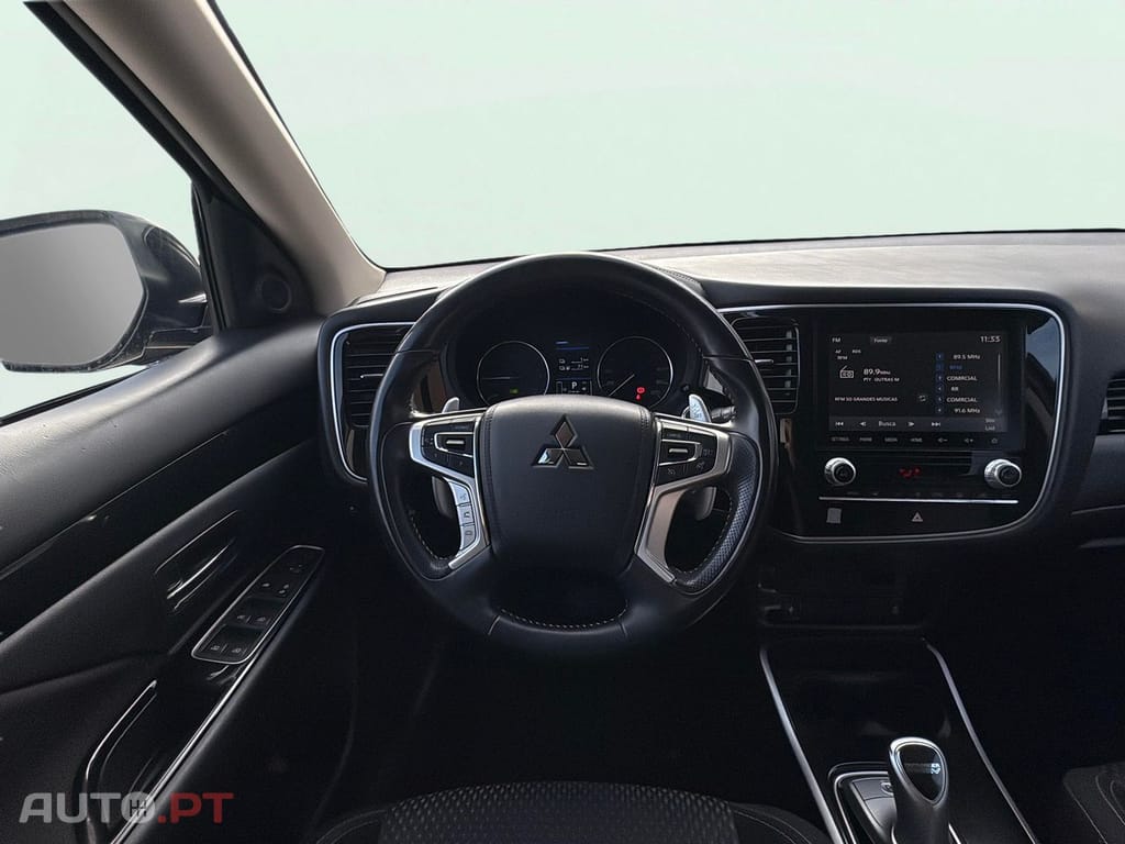 Mitsubishi Outlander 2.4 Intense