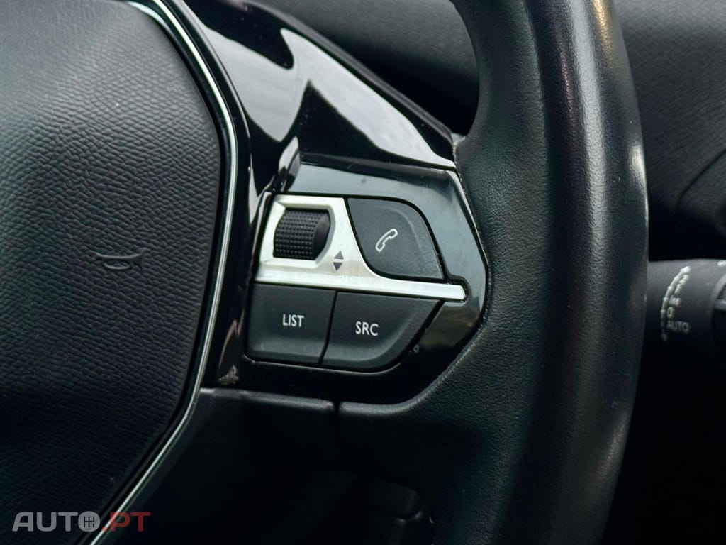 Peugeot 3008 1.5 BlueHDi Allure Pack