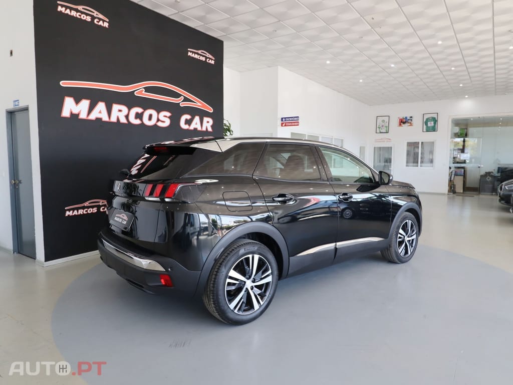 Peugeot 3008 1.6 BlueHDi Style EAT6