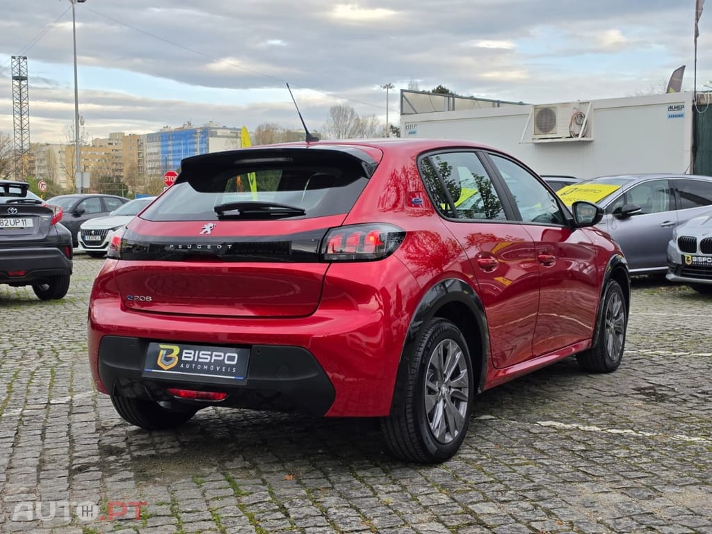 Peugeot E-208 50 kWh Active Pack