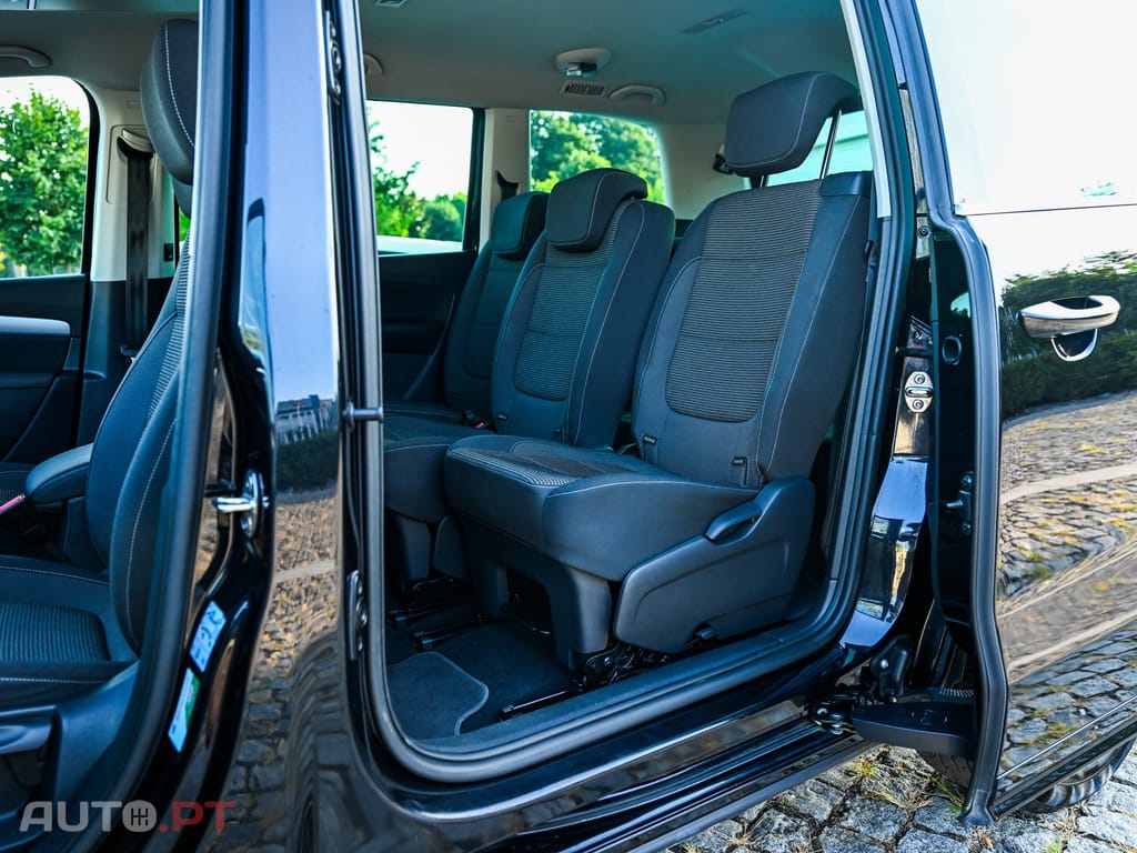 Volkswagen Sharan 2.0 TDi Blue Highline