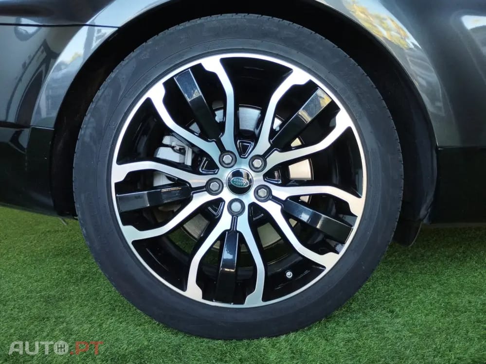Land Rover Range Rover Sport P400e HSE Plug-In