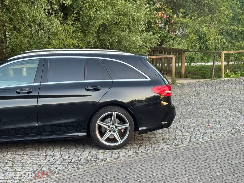 Mercedes-Benz C 220 d AMG Line