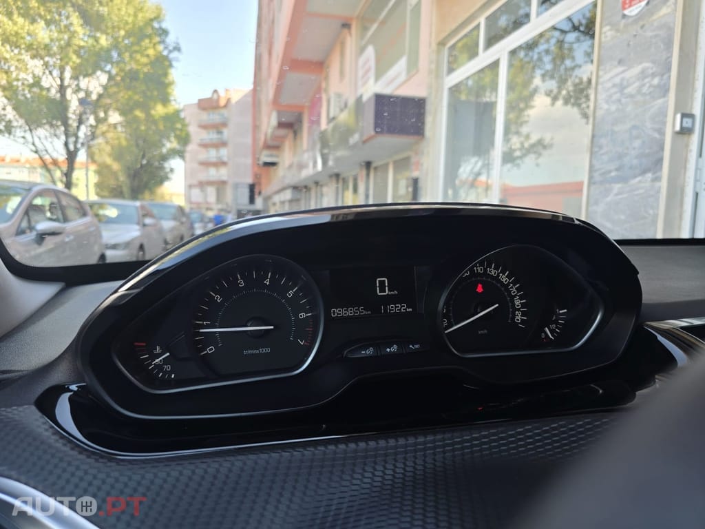 Peugeot 208 1.2 PureTech Style