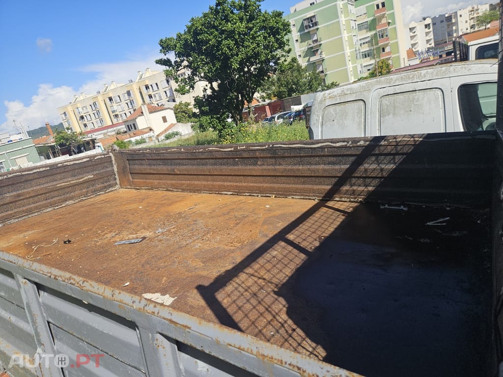 Mitsubishi Canter TRIBASCULANTE
