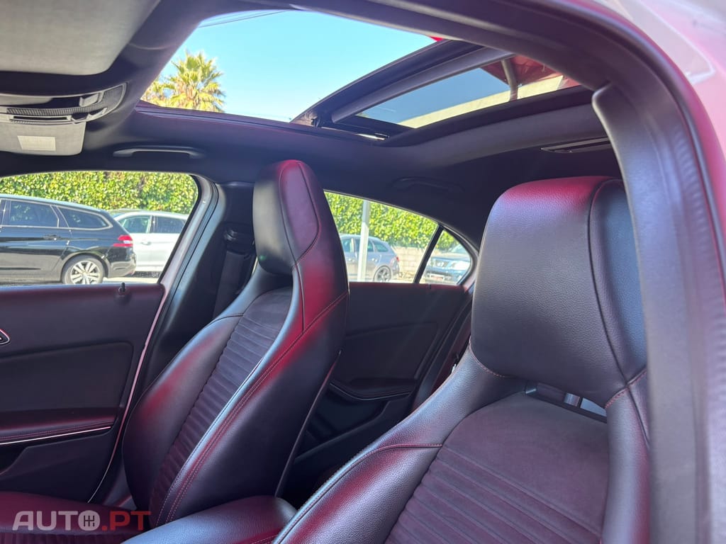 Mercedes-Benz A 180 BlueEfficiency Amg Line