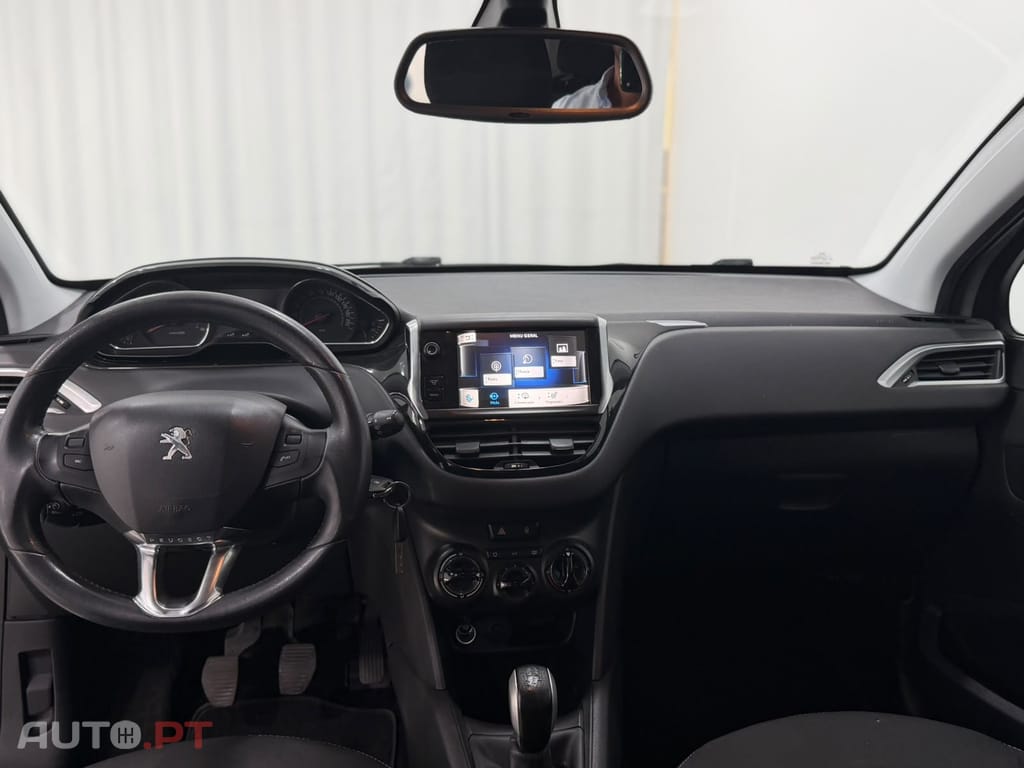 Peugeot 208 1.4 HDi Active