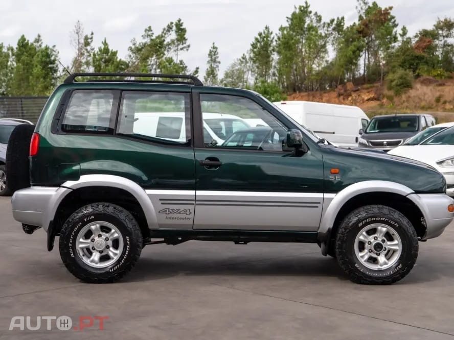 Nissan Terrano II 2.7 TDi Comfort
