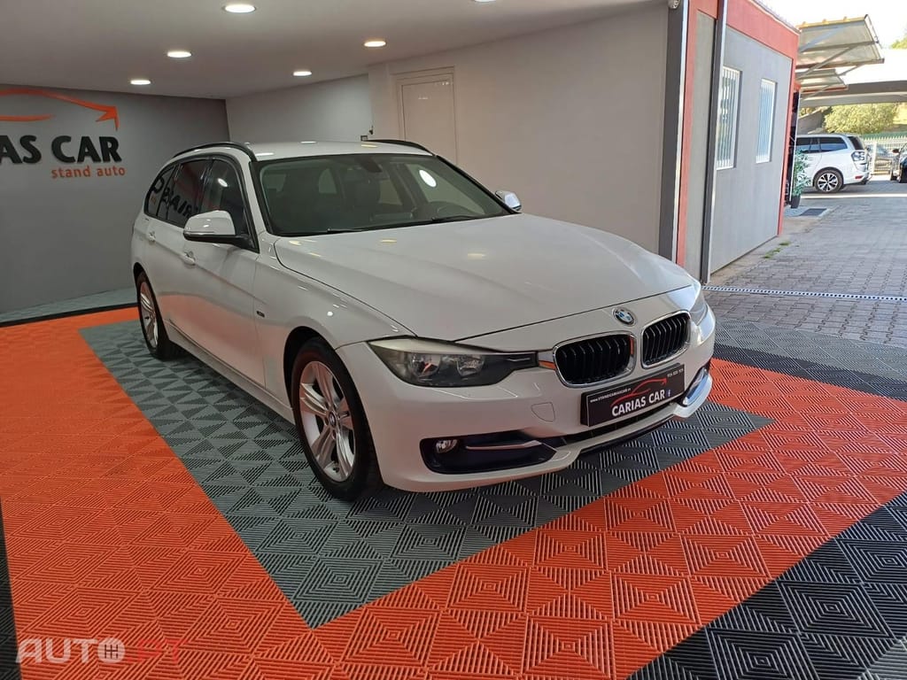 BMW 318 Touring Sport Line