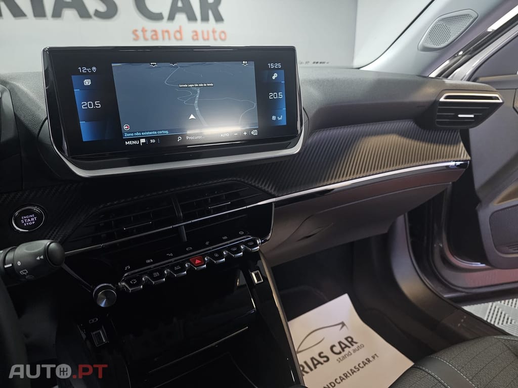 Peugeot 2008 1.2 PureTech Allure