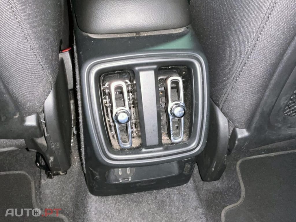 Volvo XC40 1.5 T3 Momentum Plus Geartronic