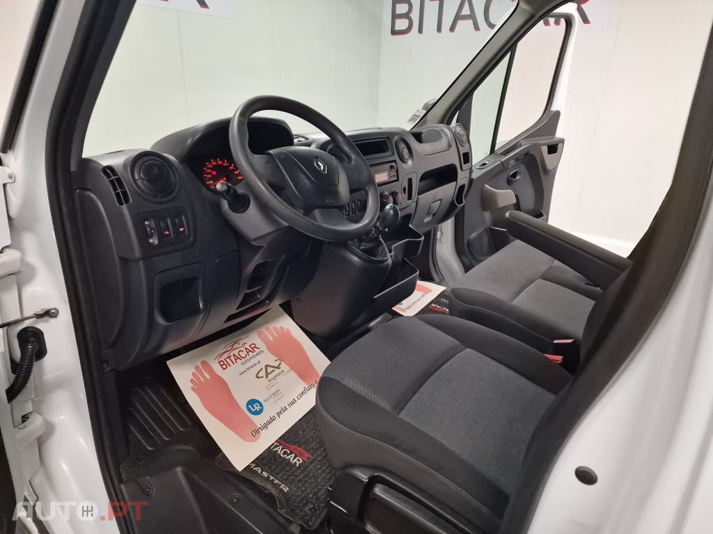 Renault Master 2.3 dCi L2H2 3.5T