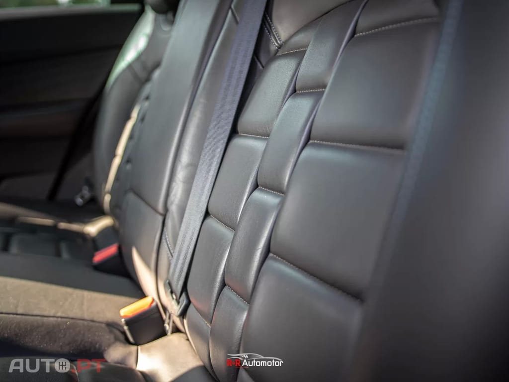 Citroen DS5 2.0 HDi Hybrid4 Sport Chic CMP6