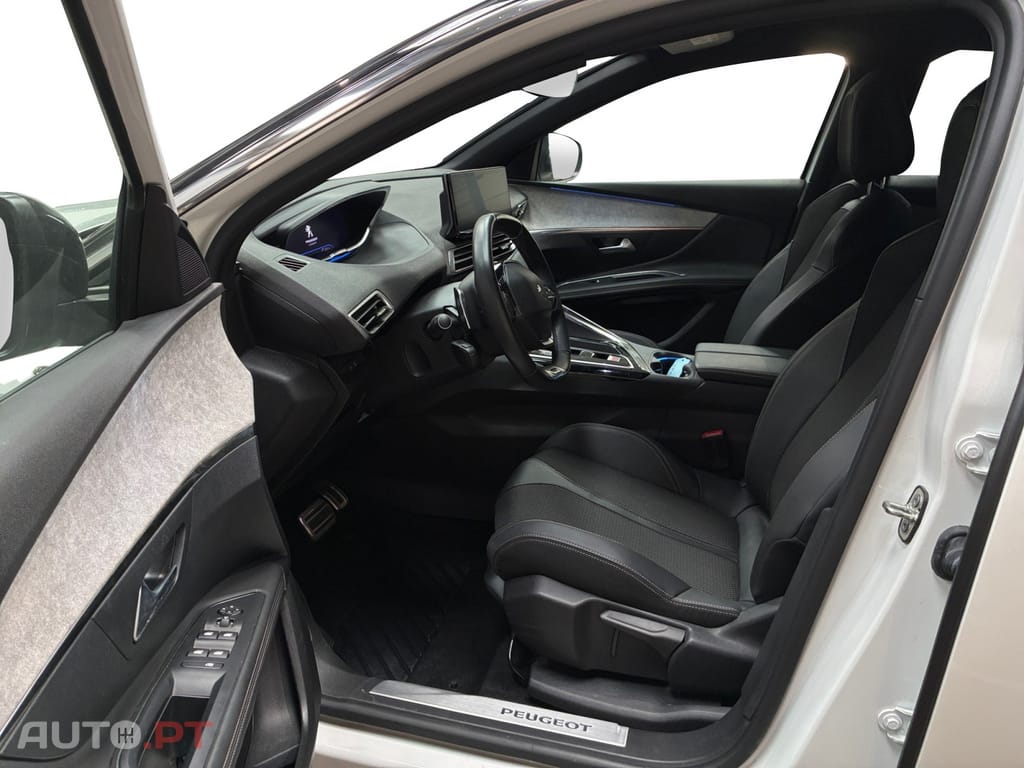 Peugeot 3008 1.2 Hybrid GT e-DCS6