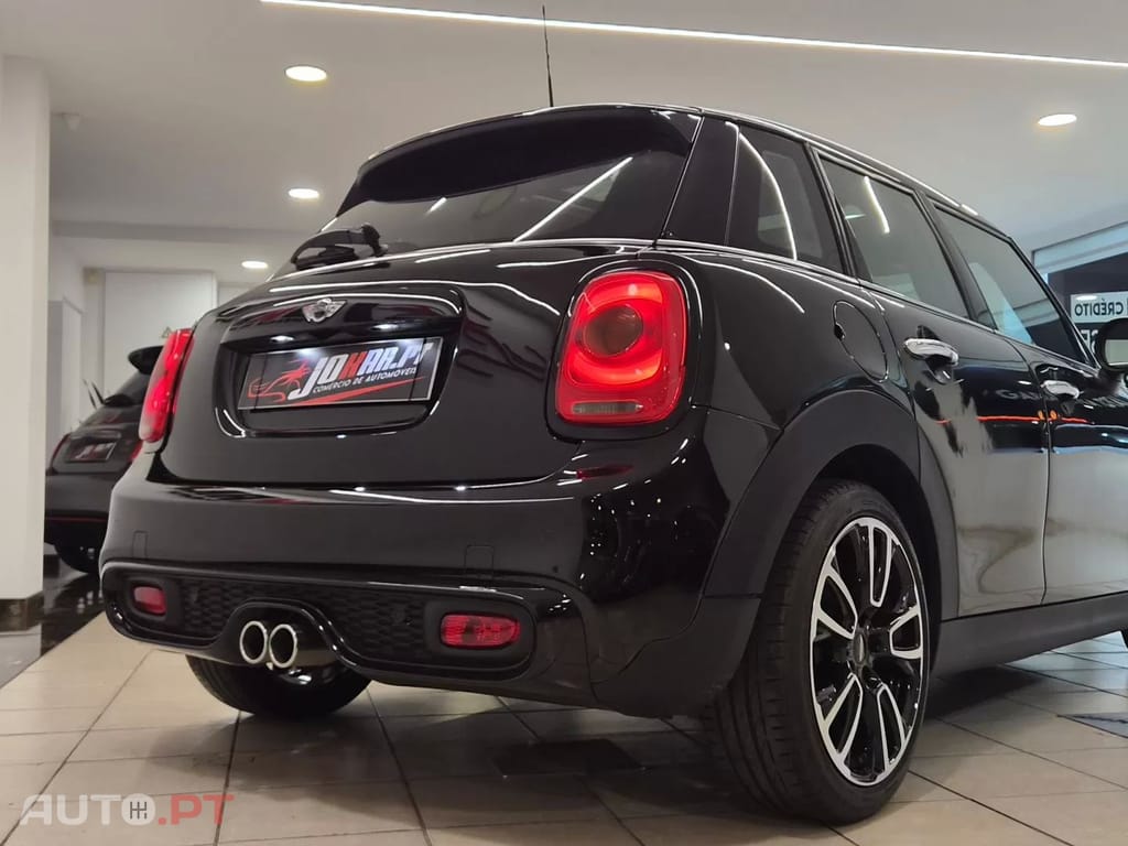 MINI One 5P ONE D BODY-KIT JCW