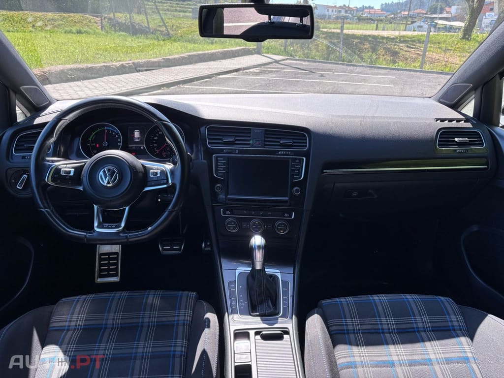 Volkswagen Golf GTE