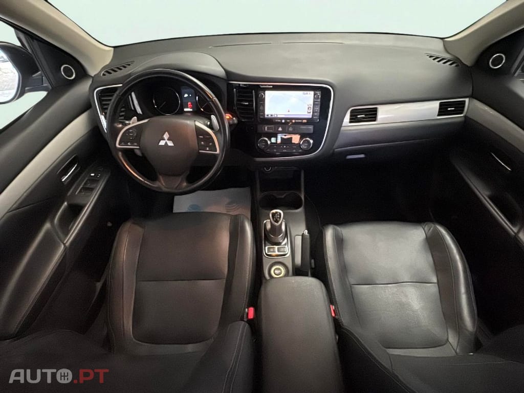 Mitsubishi Outlander 2.0 MIVEC Intense+