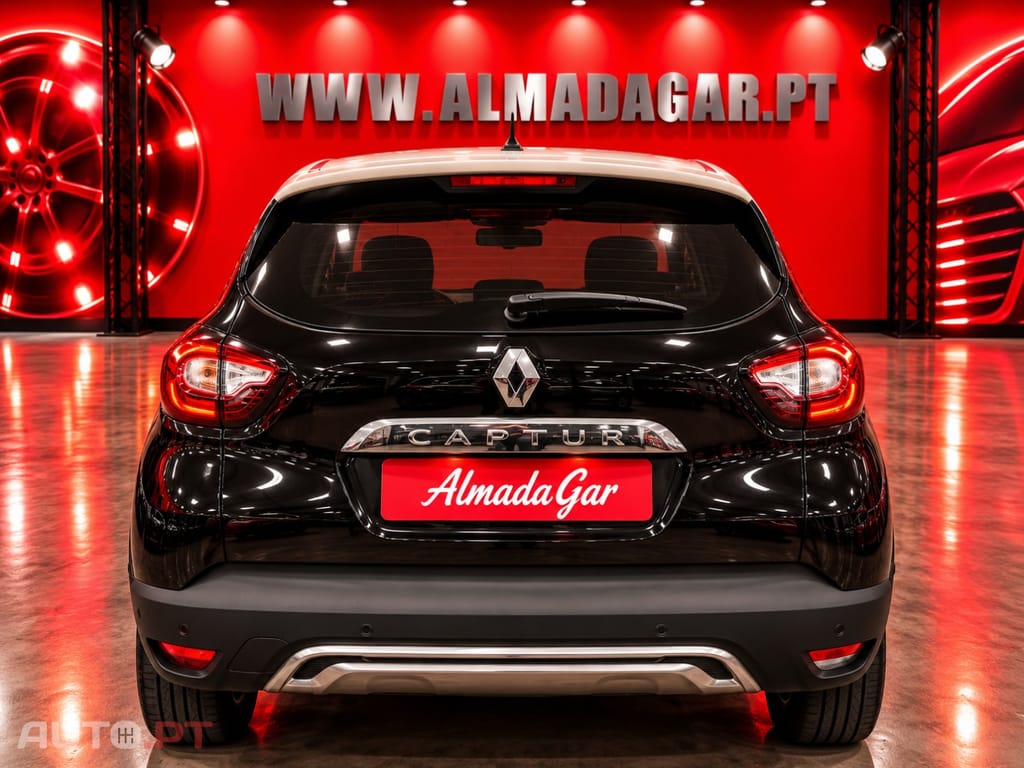 Renault Captur 1.2 TCe Initiale Paris EDC