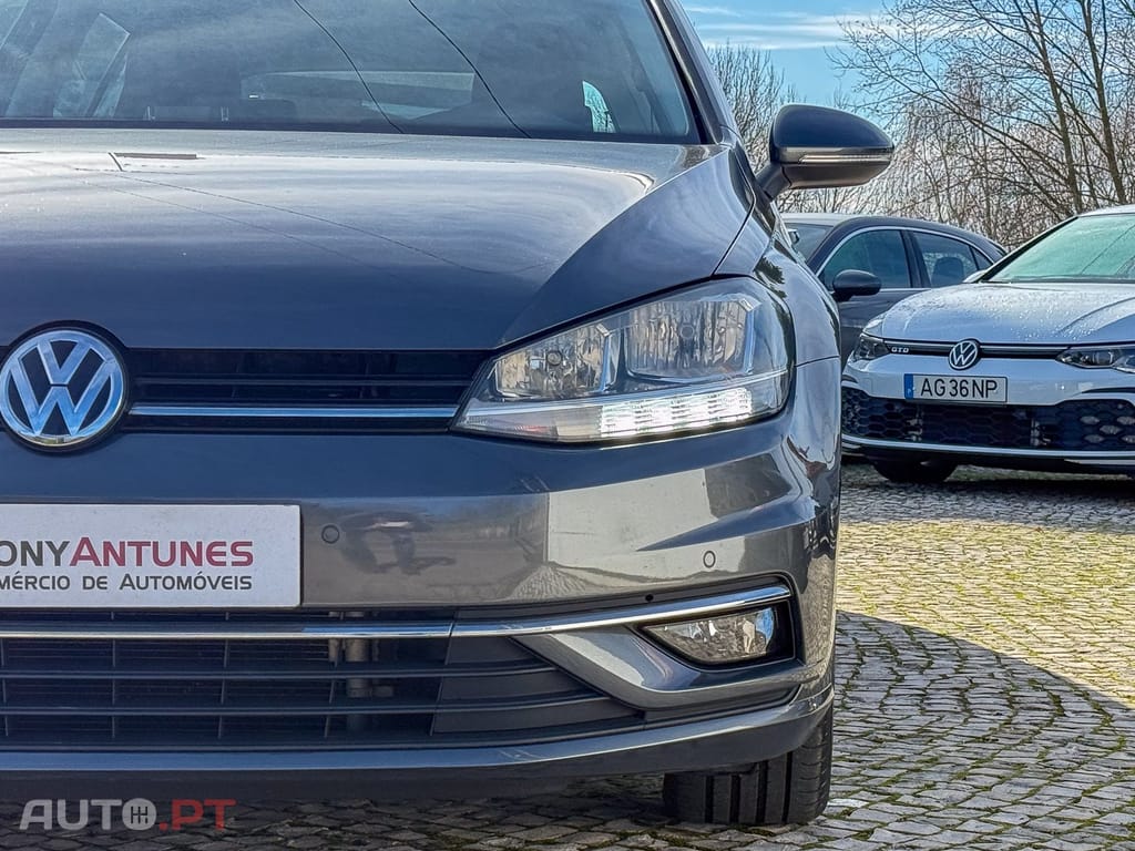 Volkswagen Golf 1.0 TSI Confortline