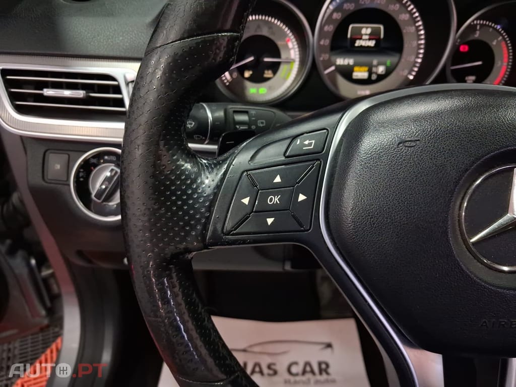 Mercedes-Benz E 300 BlueTEC Hybrid Avantgarde