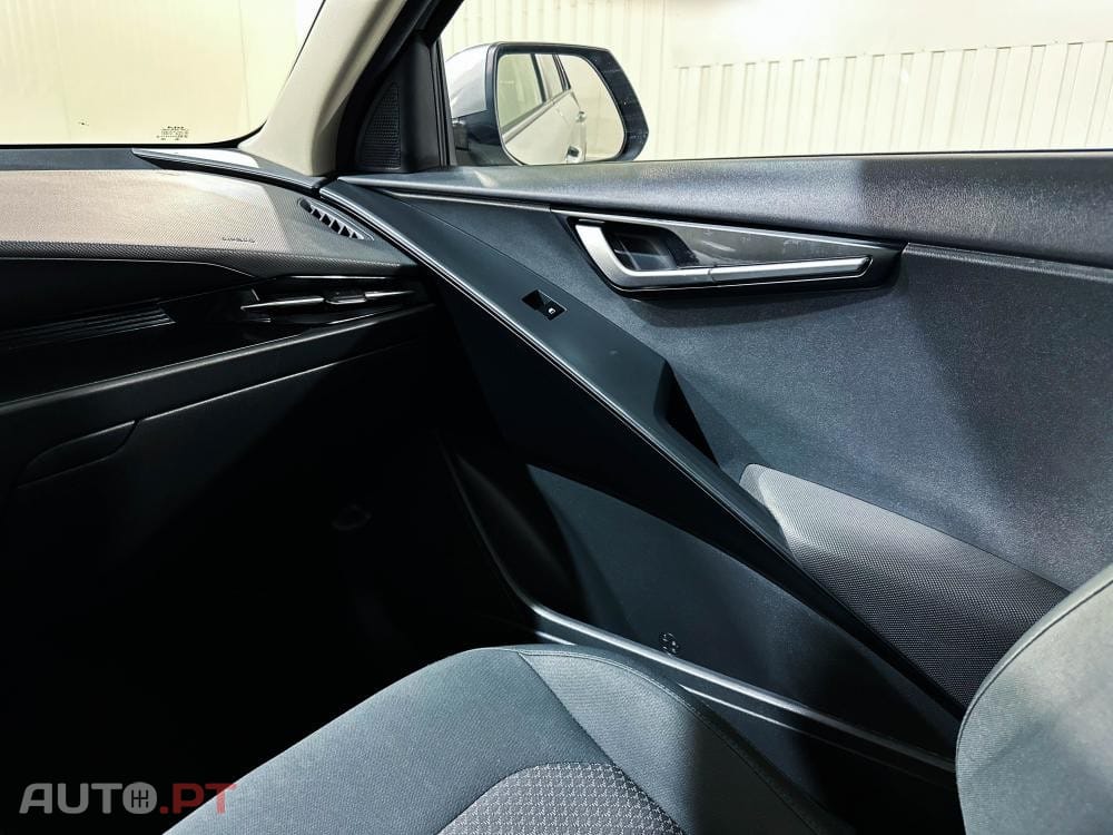 Kia Niro 64kWh Premium