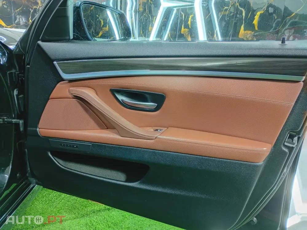 BMW 525 Line Luxury automatico