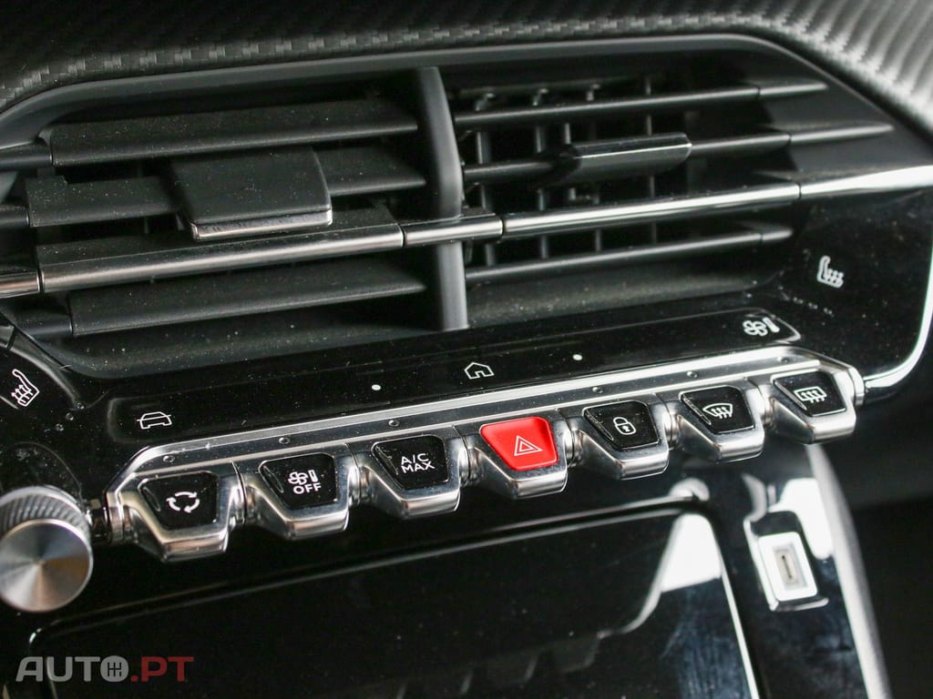 Peugeot 2008 1.2 PureTech Allure