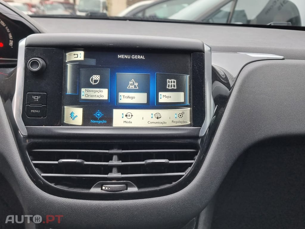 Peugeot 208 1.6 e-HDi Active