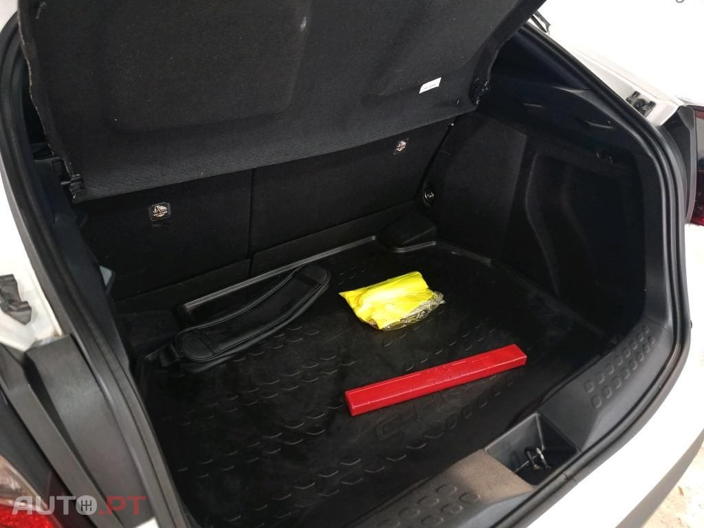 Toyota C-HR 1.8 Hybrid Comfort