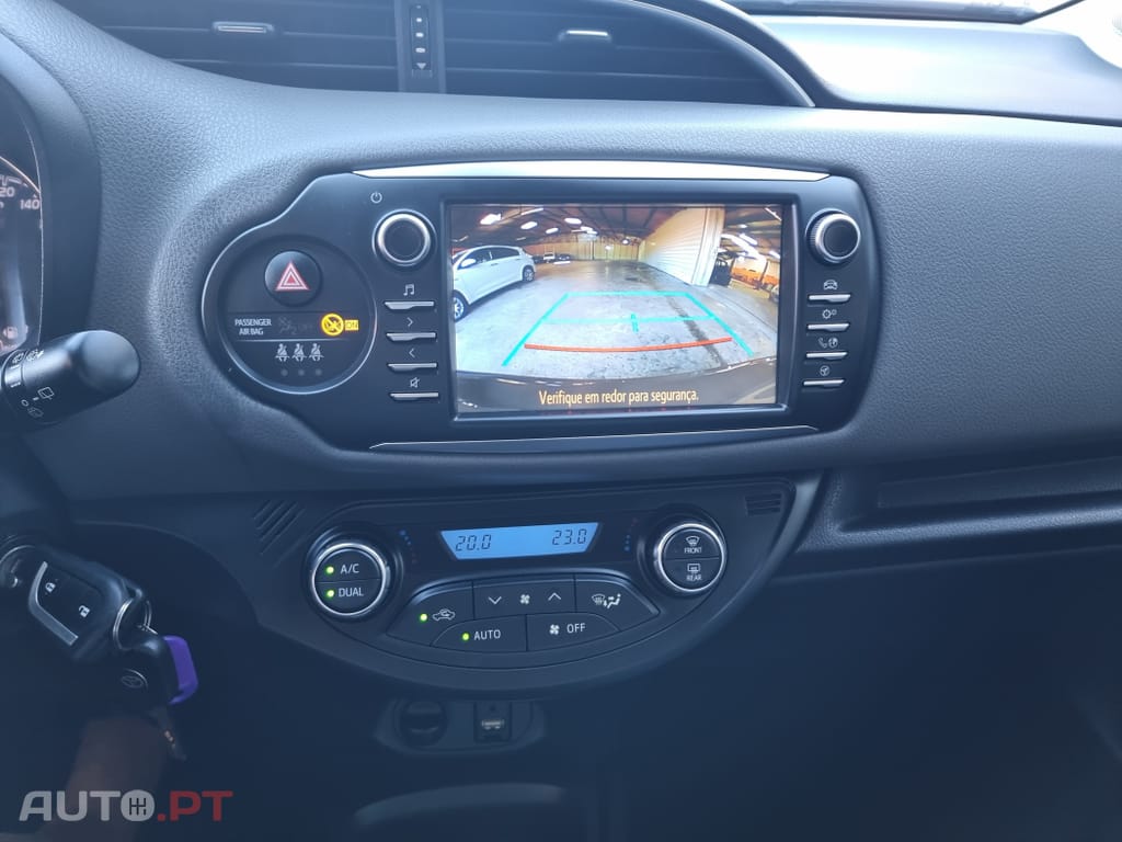 Toyota Yaris 1.5 HSD Comfort+P.Style