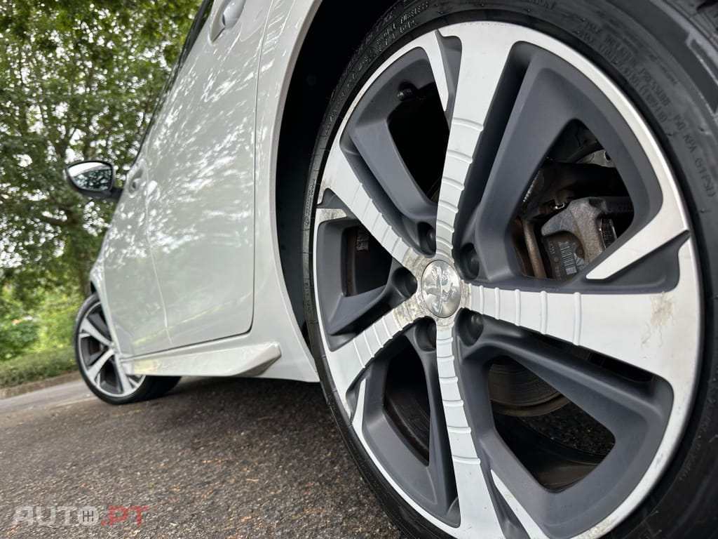 Peugeot 308 1.6 BlueHDi GT Line EAT6