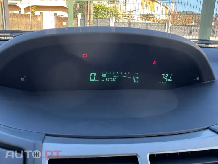 Toyota Yaris 1.0 VVT-i Comfort+AC