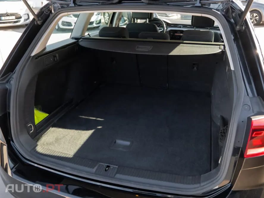 Volkswagen Passat Variant 2.0 TDI Elegance DSG