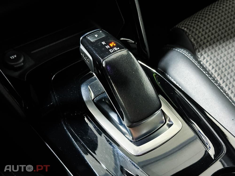 Peugeot E-208 50 kWh GT Pack