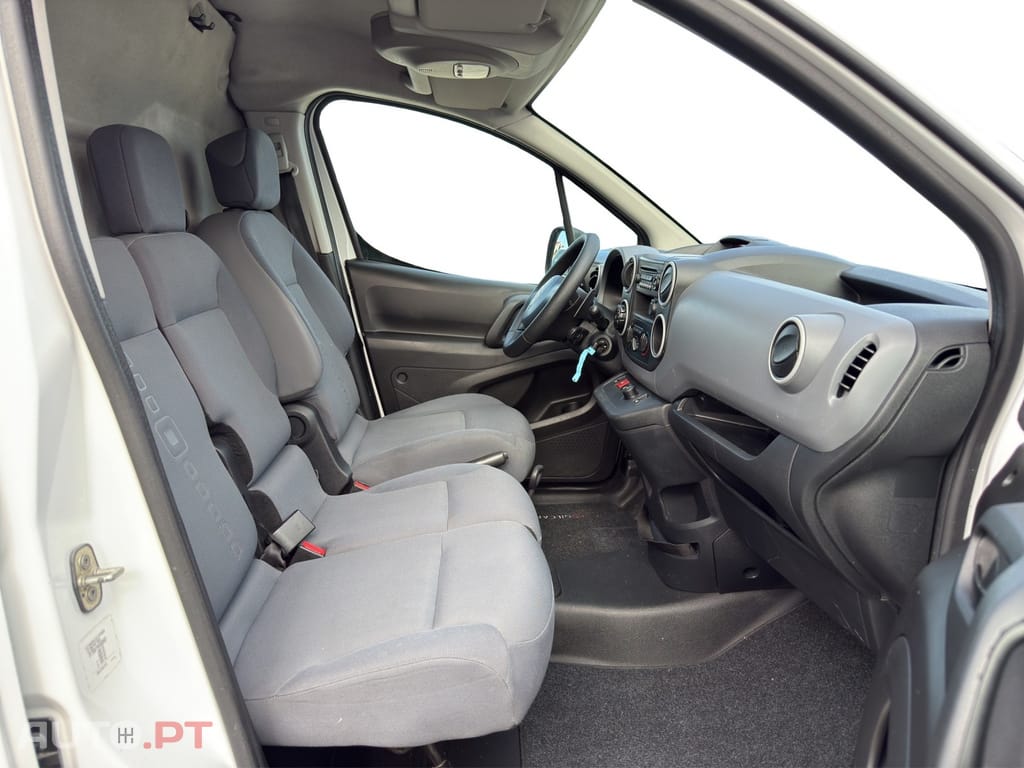 Citroen Berlingo Outro
