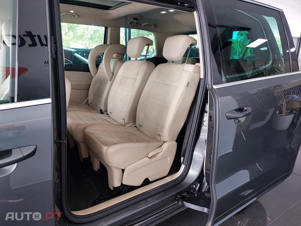 Volkswagen Sharan 2.0 TDI Highline DSG